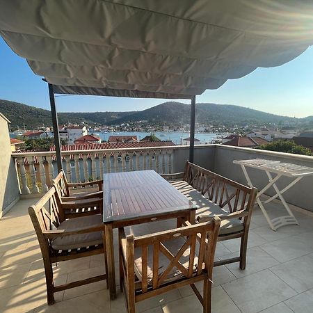Apartment Laguna Vinišće Dış mekan fotoğraf